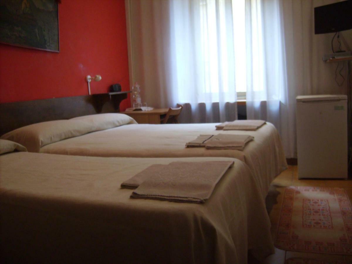 B&B Vaticanrooms Roma Exterior foto
